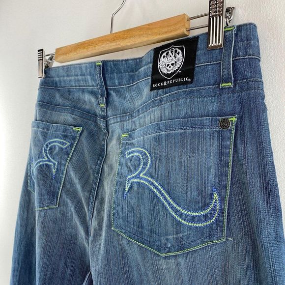 ROCK & REPUBLIC Flare Jeans NWT - Picture 6 of 8
